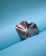 Silver Wide Leaf-Shaped Ring – Nature-Inspired Elegance - Image 4